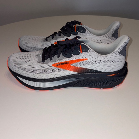 NEW BROOKS Ghost 17 Running Shoe Men’s Size 10 - Picture 4 of 8